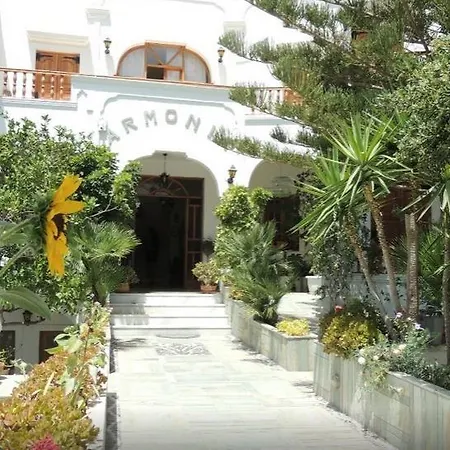 阿尔莫尼亚公寓 Kamári